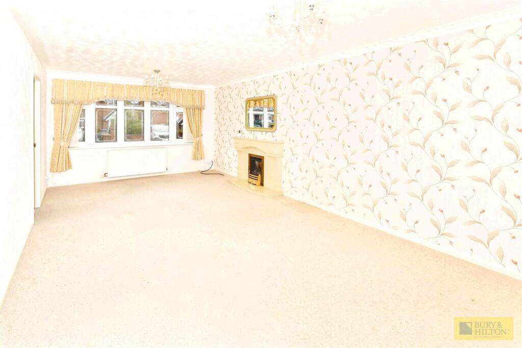 Somerton Road, Werrington, Stoke-On-Trent photo 3