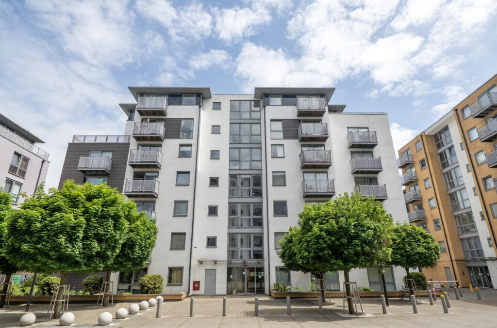 Main image of property: Deals Gateway, Blackheath, Lewisham, London, SE13