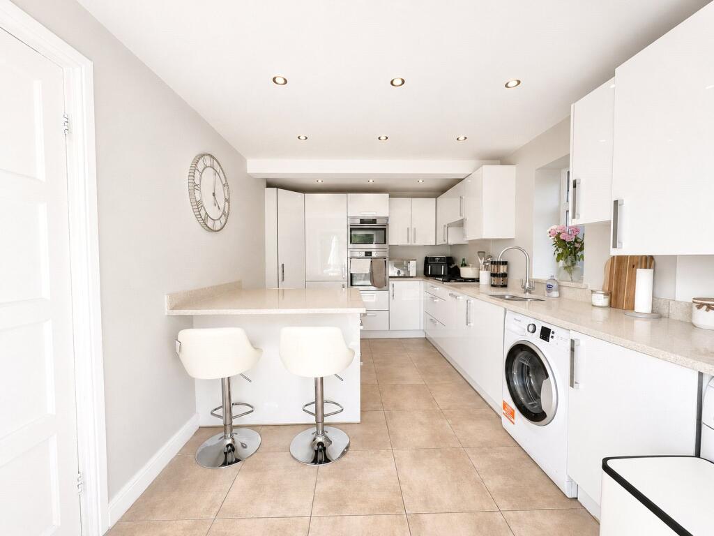 Prenton Dell Road, Prenton, Merseyside, CH43 photo 4