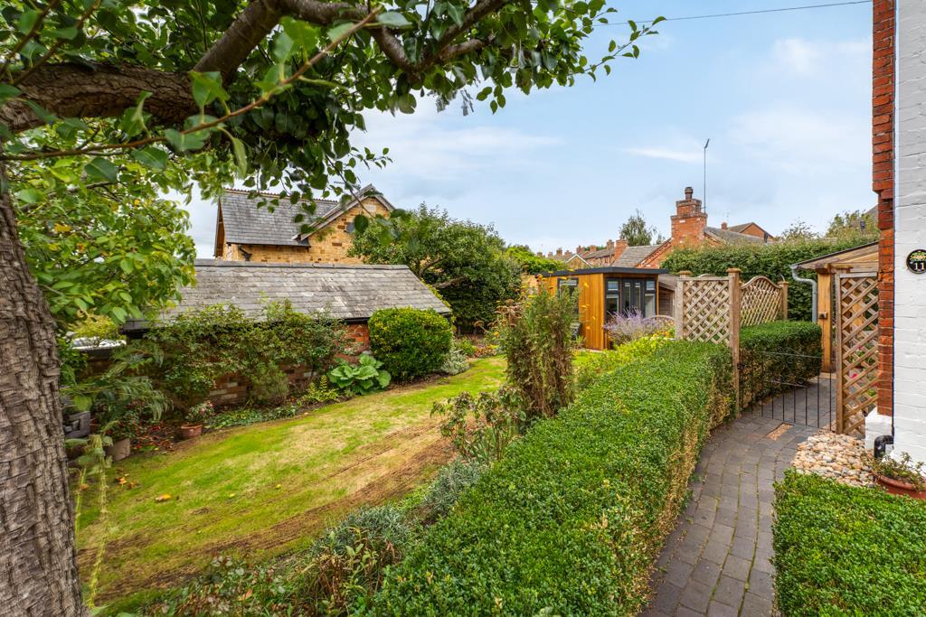 House in Rushton - View 4