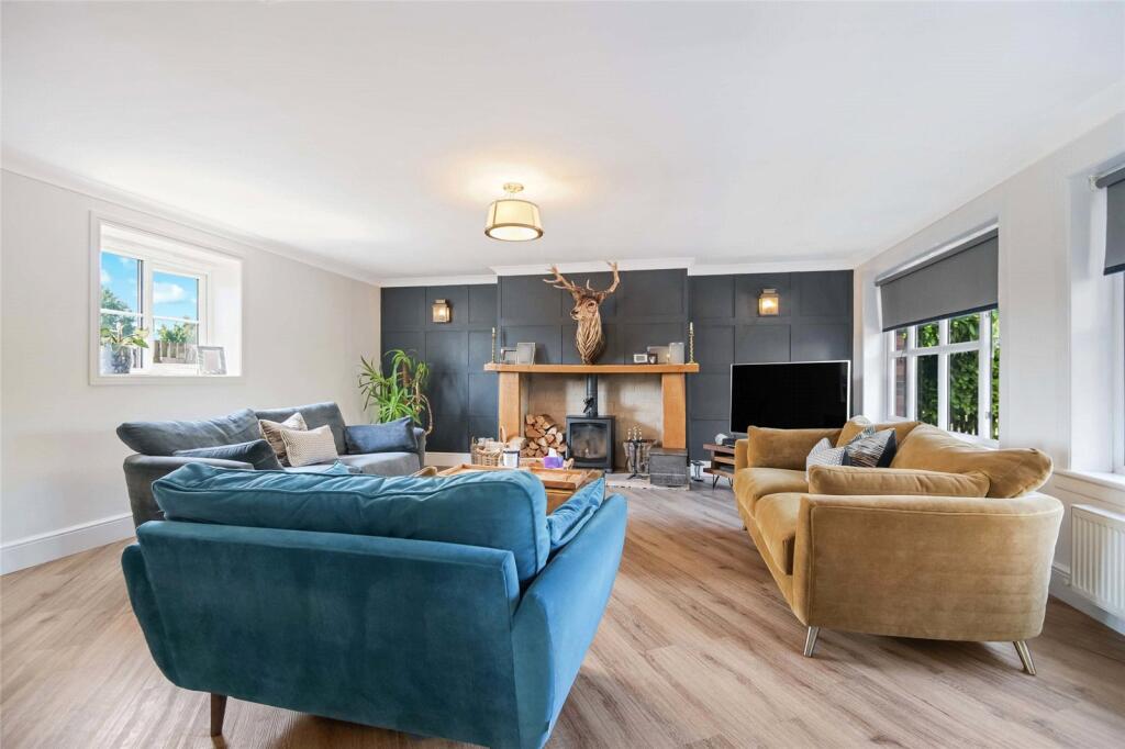 House in Glasgow, Broomhouse - View 3
