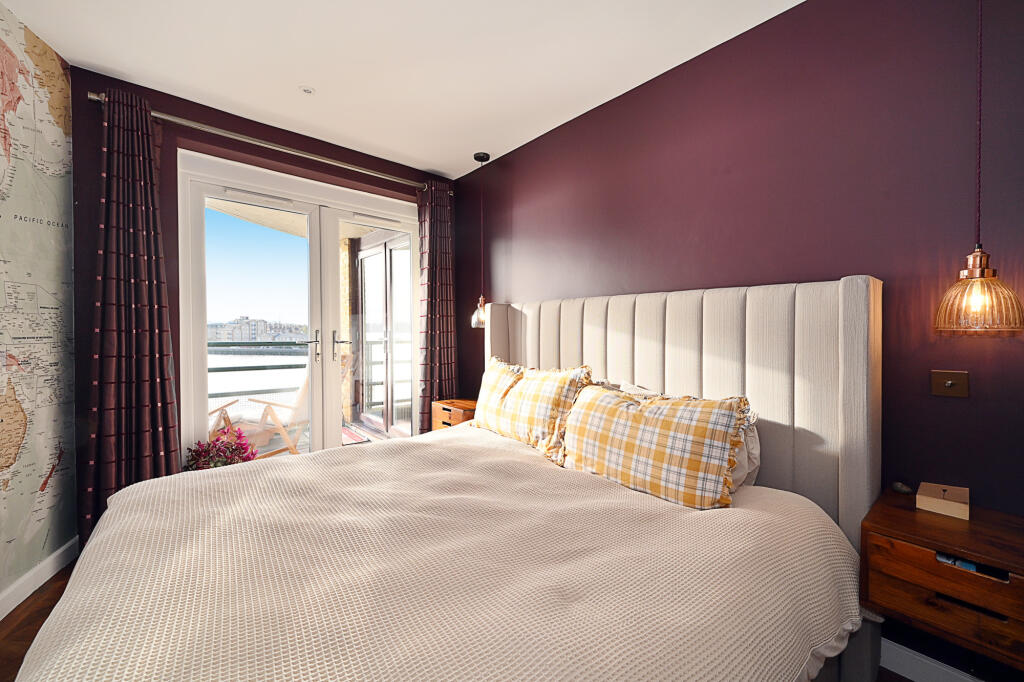 2 bedroom penthouse for rent