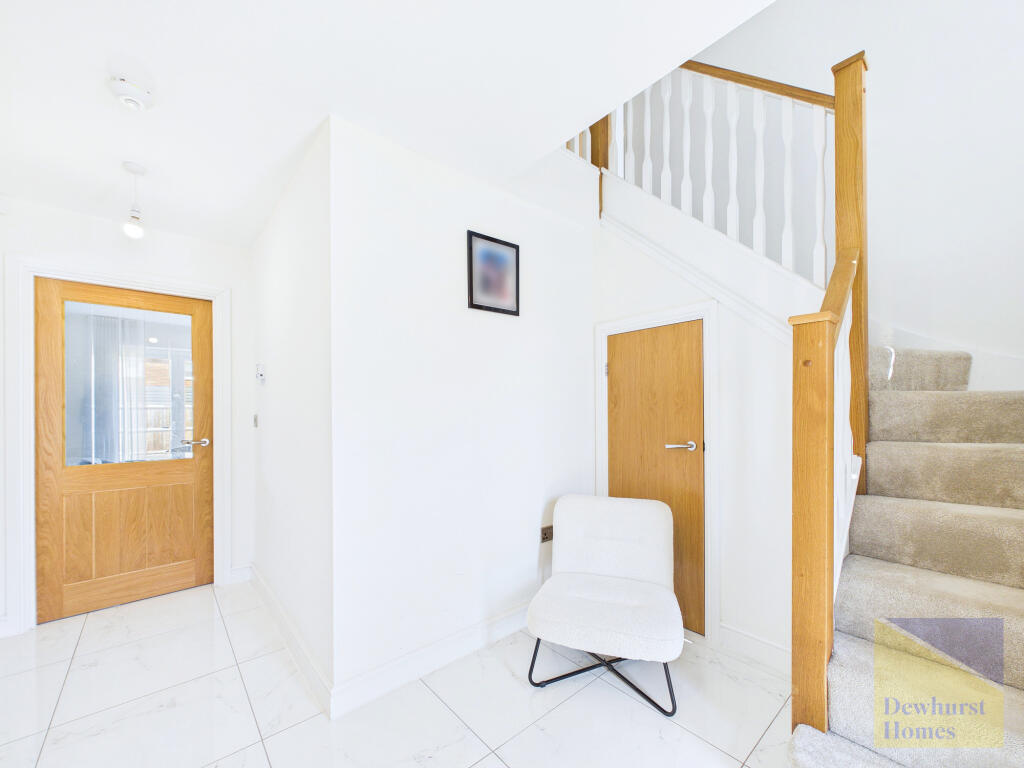 Shearwater Drive, Broughton, PR2 - View 2