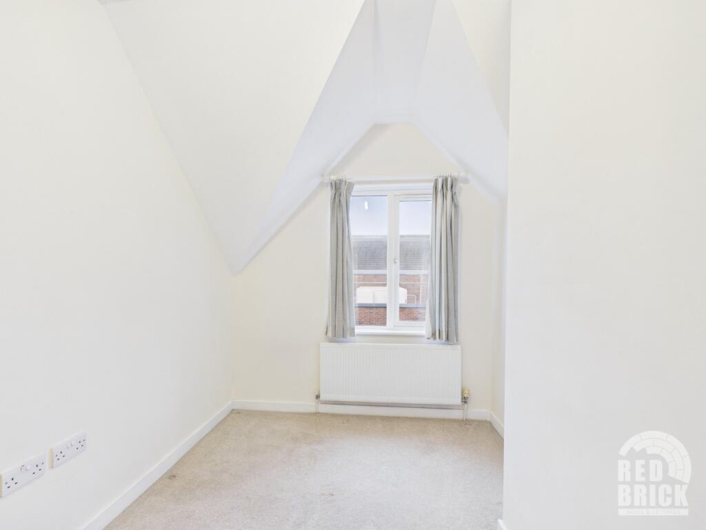 Additional image 4 of Station Approach, Dorridge, B93