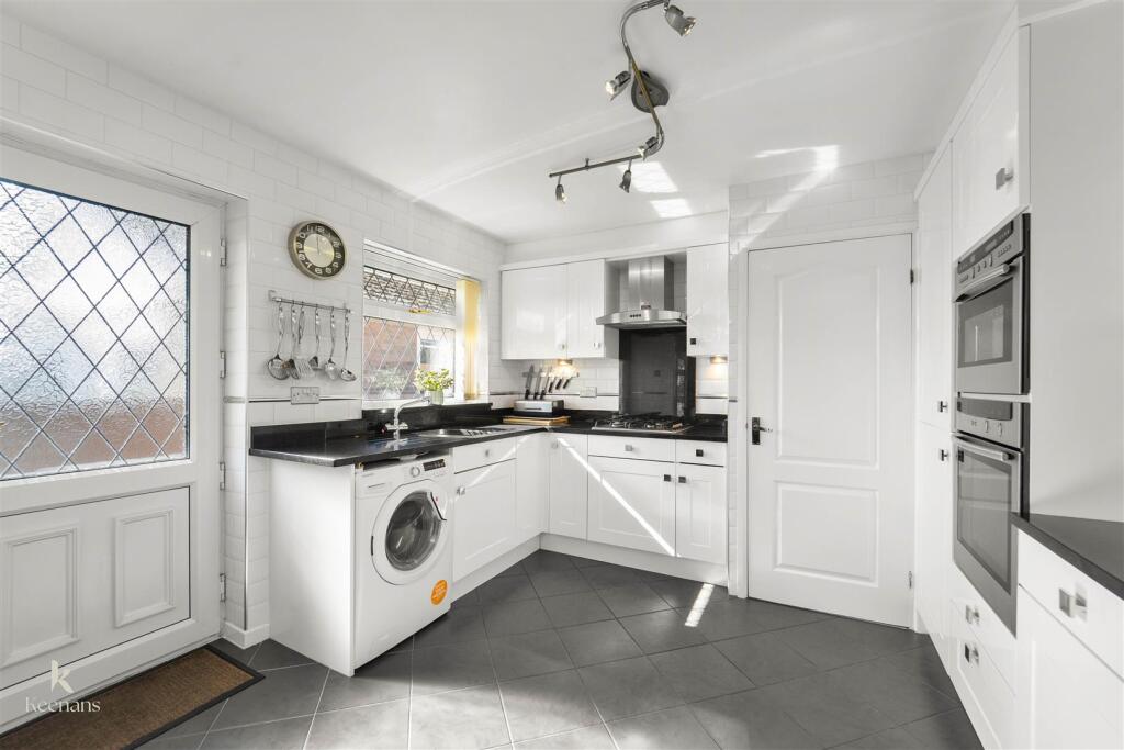 Additional image 4 of Milton Close, Rossendale