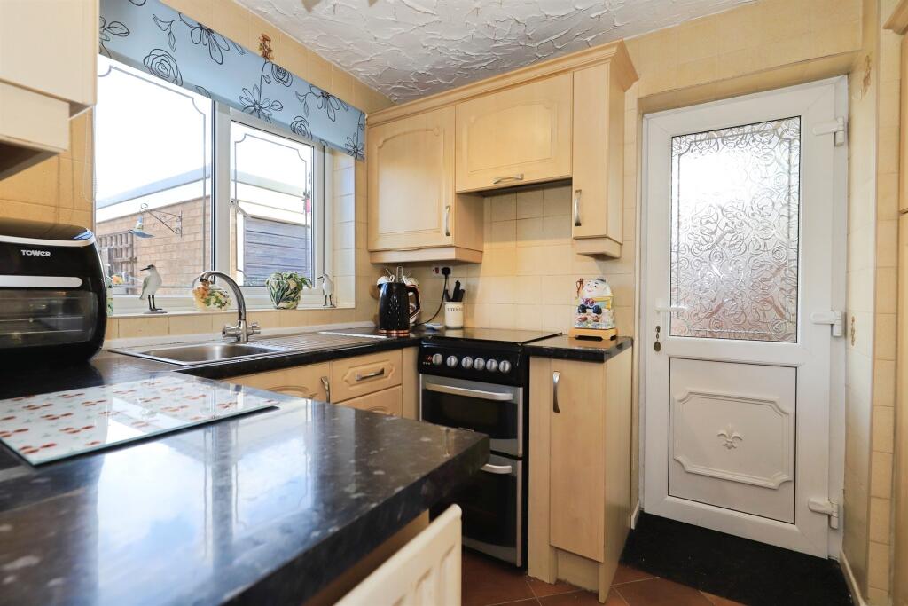 House in Wolverhampton - View 5