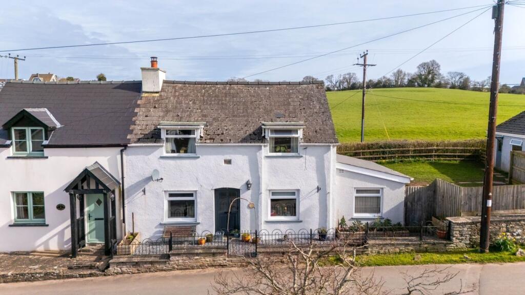 Main image of property: Llanddew, Brecon, LD3