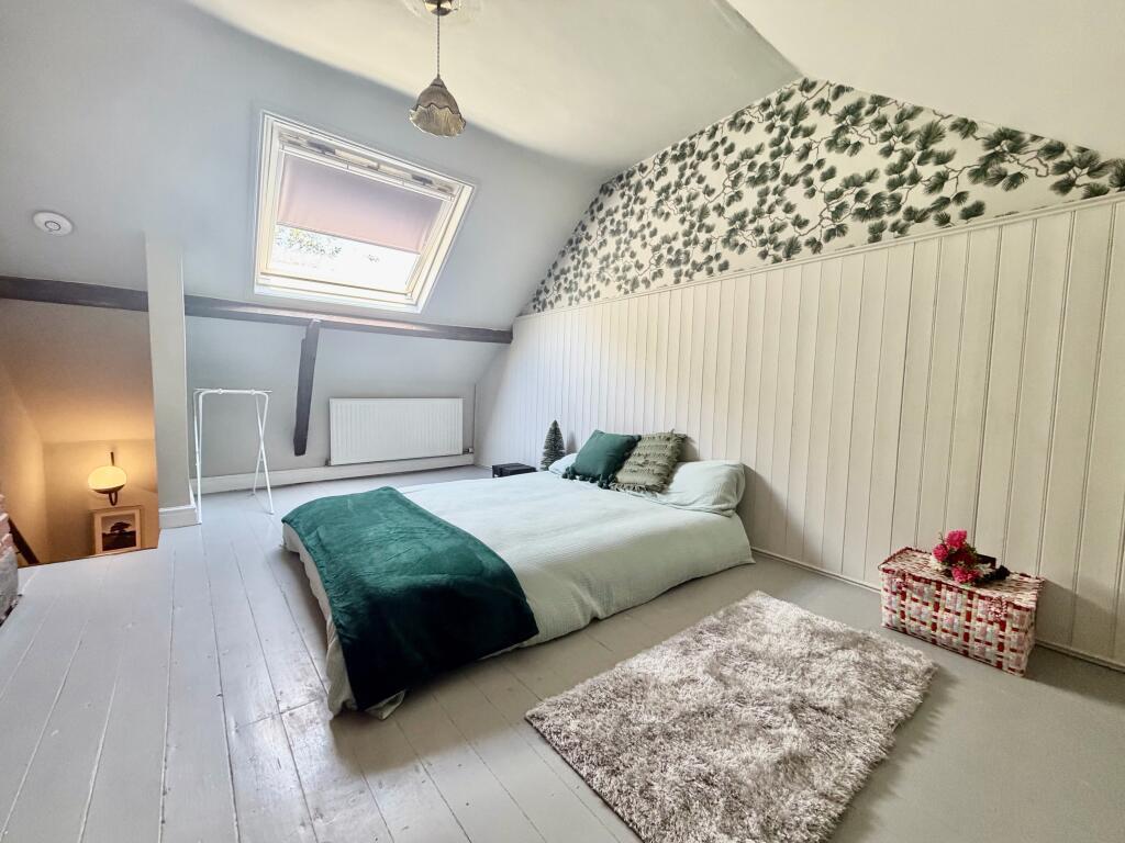 House in Sheffield - View 5