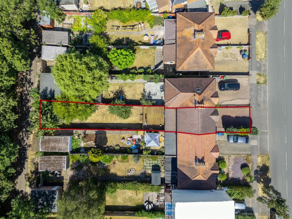 House in Warwick, Lillington, Royal Leamington Spa - View 5