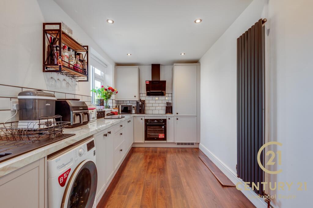 House in Liverpool, Hunts Cross - View 5