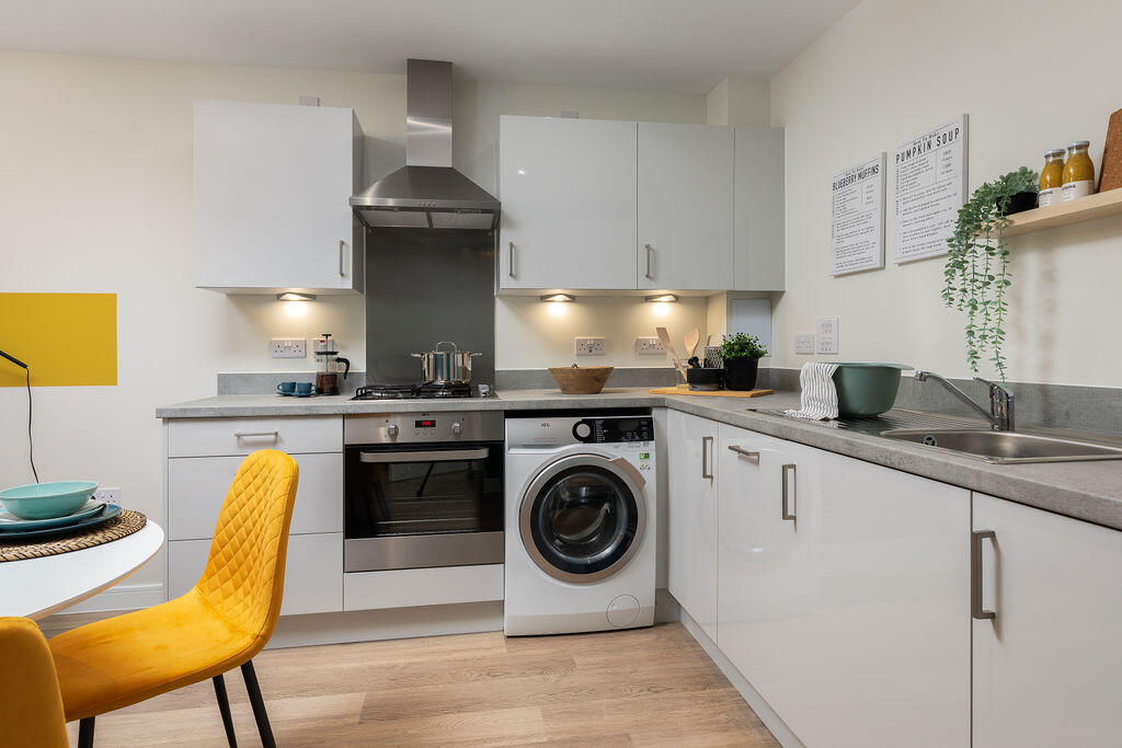 Apartment in Dartford, Stone - View 3