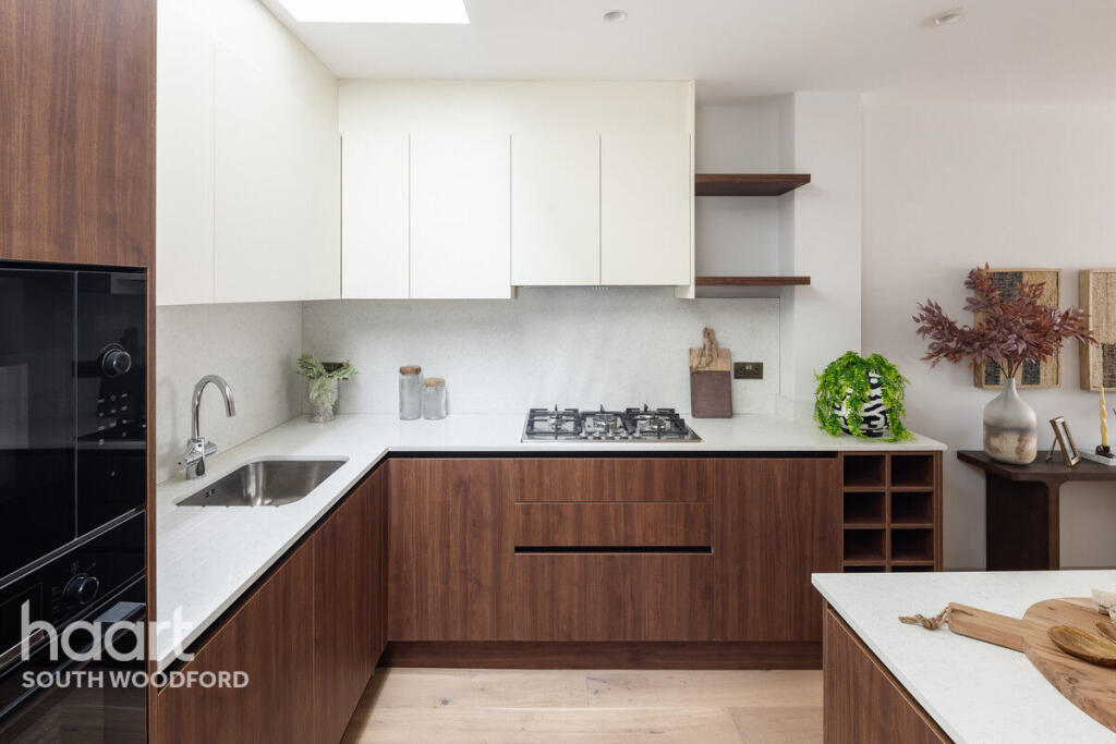 Main image of property: Lynwood Close, London