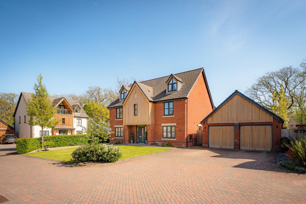 Main image of property: Winstones Road, Bristol, Somerset, BS48 3AL