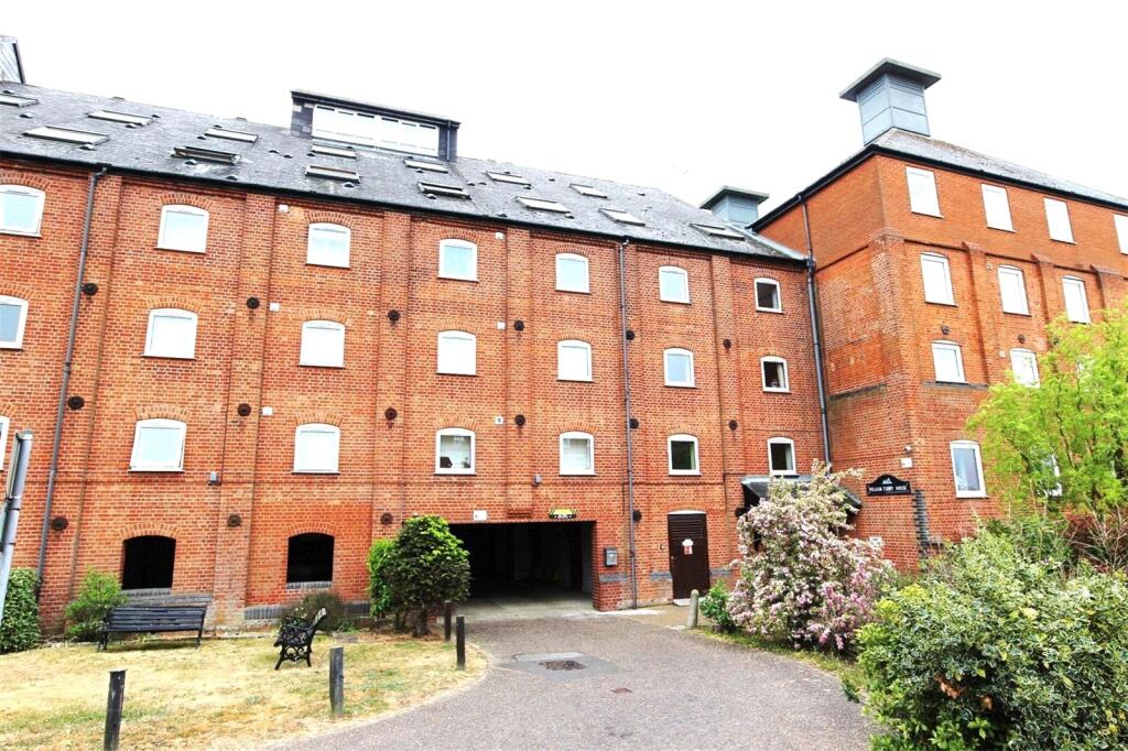 Main image of property: Swonnells Walk, Lowestoft, Suffolk, NR32