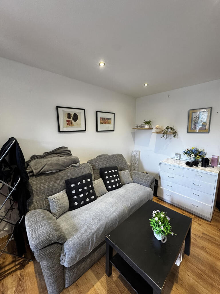 Additional image 4 of Melbourne House, Melbourne Place, BD5 0BL