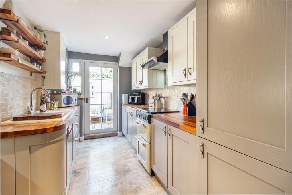 Additional image 8 of Central Road, Bromsgrove, B60 2NR