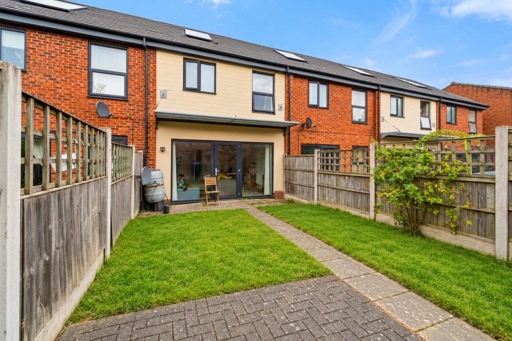 House in Trafford, Greater Manchester - View 4