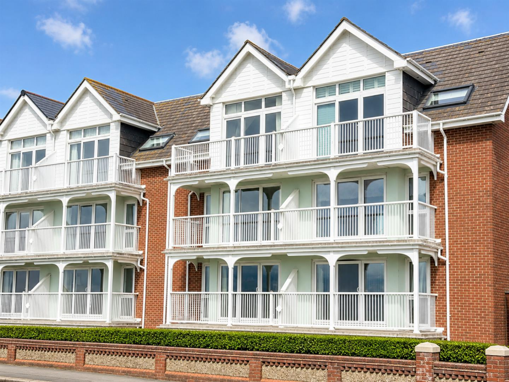 Main image of property: Marine Parade West, Lee-On-The-Solent