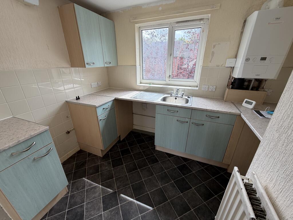 Apartment in Preston - View 2