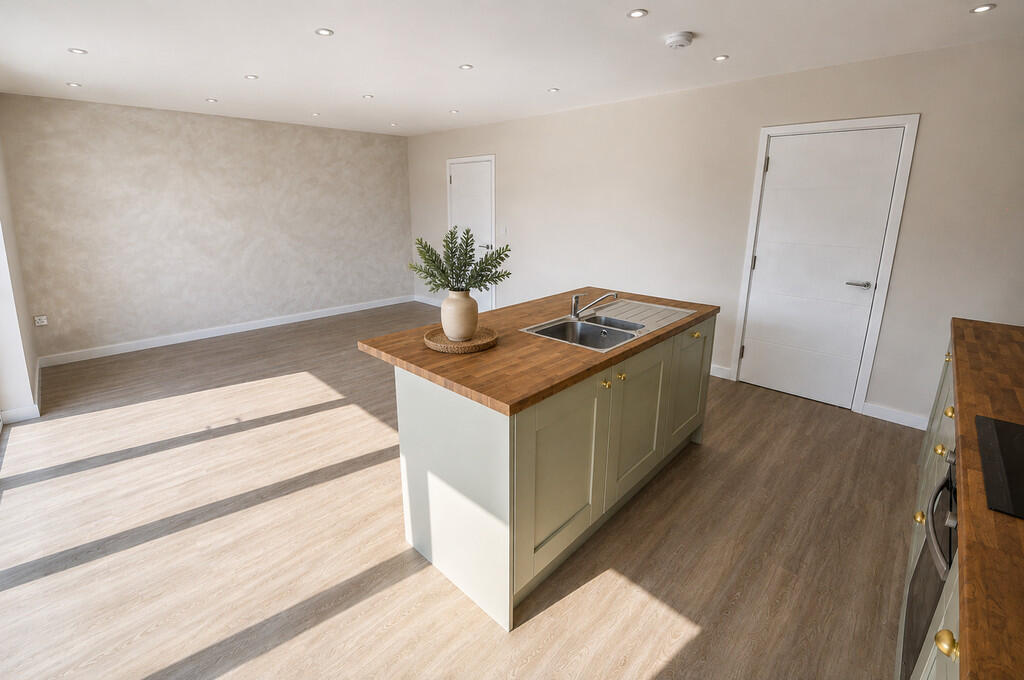House in Southend-on-Sea - View 4