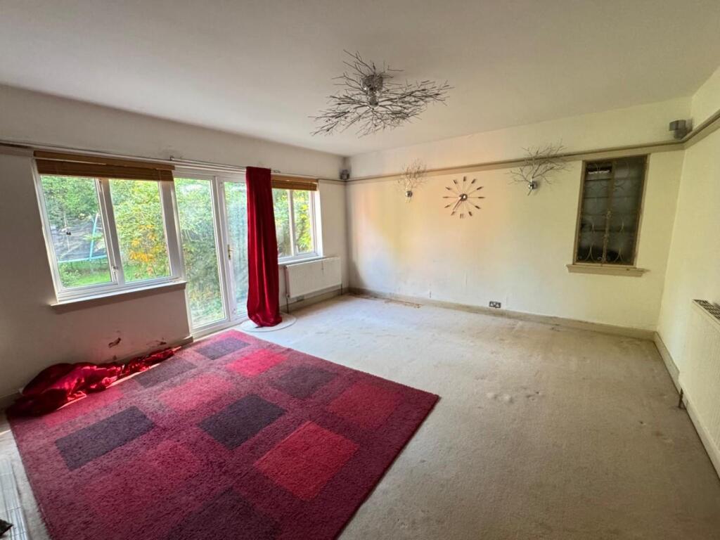 House in Birmingham, West Midlands - View 5