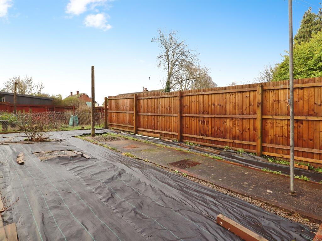Apartment in Cardiff, Llanrumney - View 4