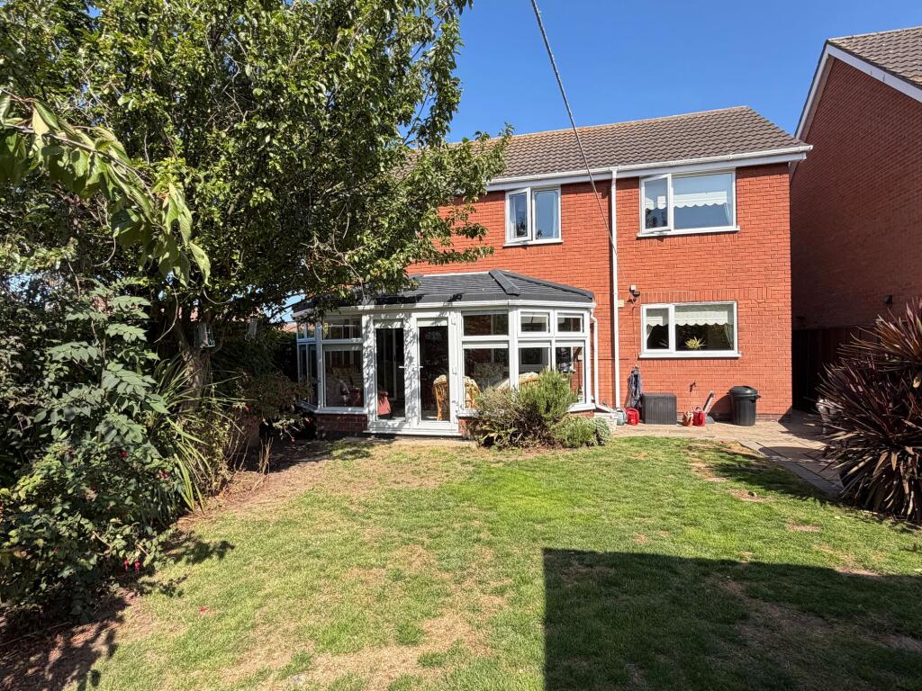 House in Grimsby, Weelsby - View 3