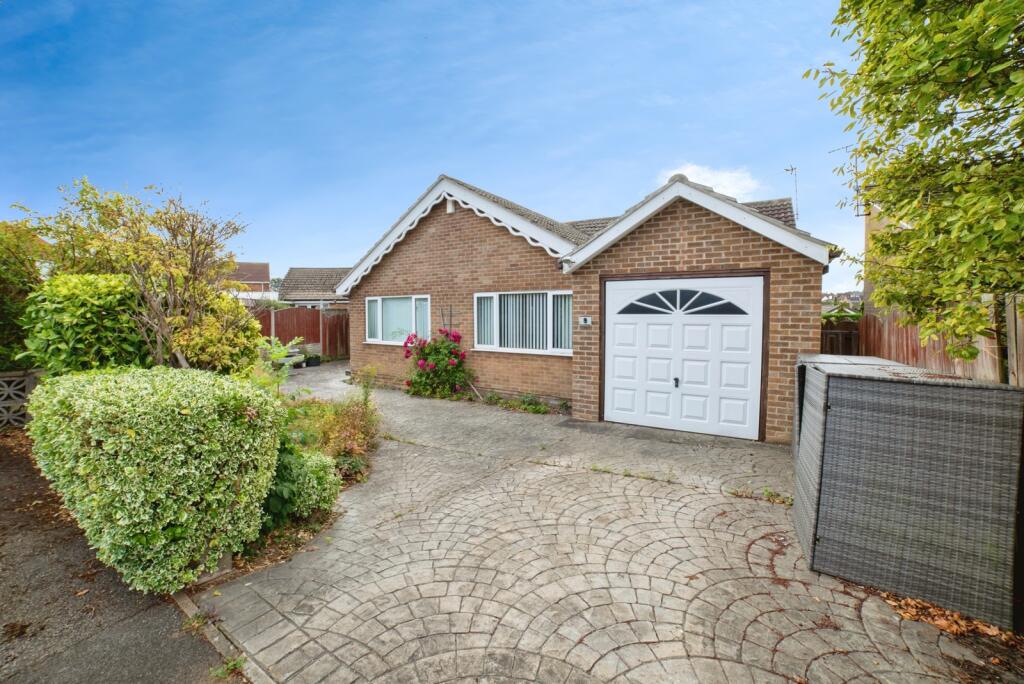 Main image of property: Farcroft Avenue, SUTTON-IN-ASHFIELD, Nottinghamshire, NG17