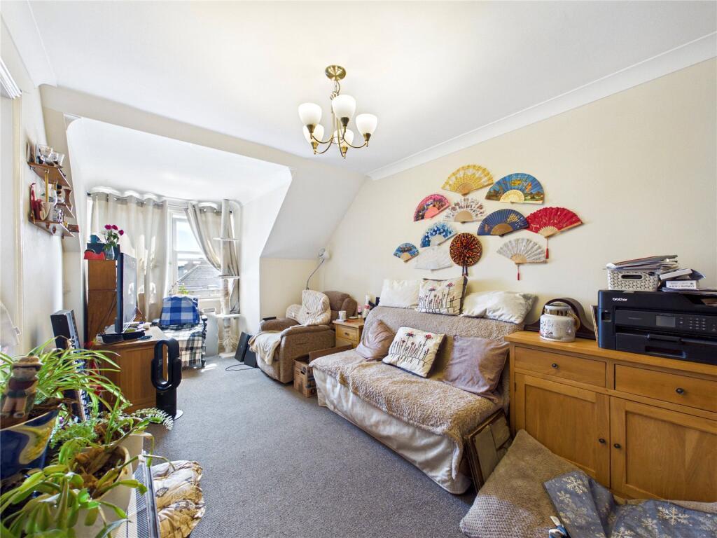Apartment in Ipswich, Suffolk - View 3