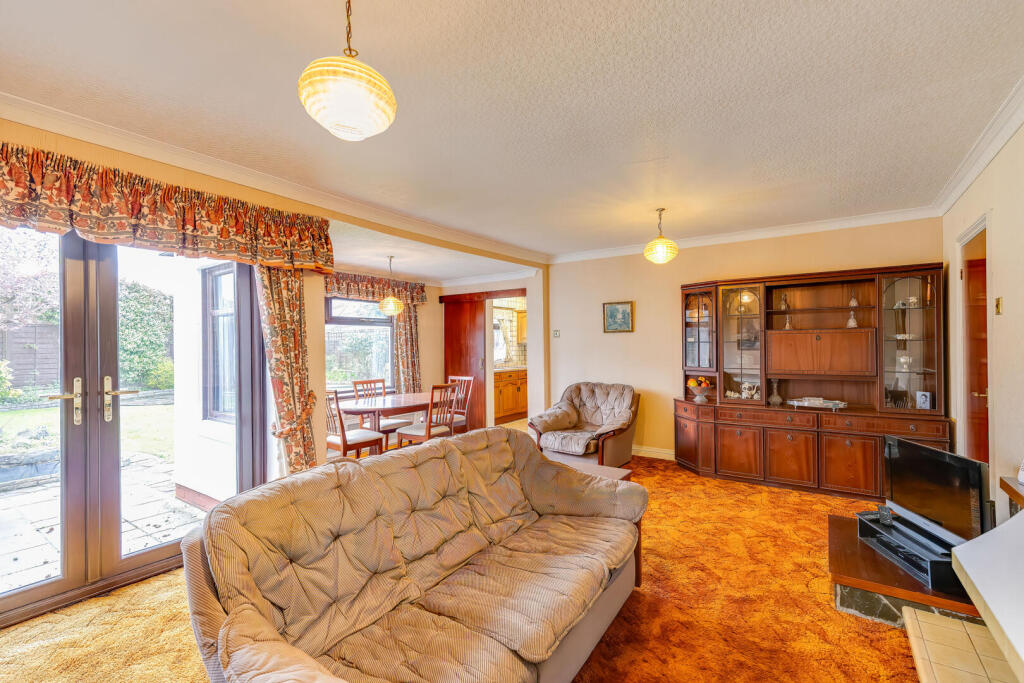 House in Cardiff, Rhiwbina Garden Village, Rhiwbina - View 3