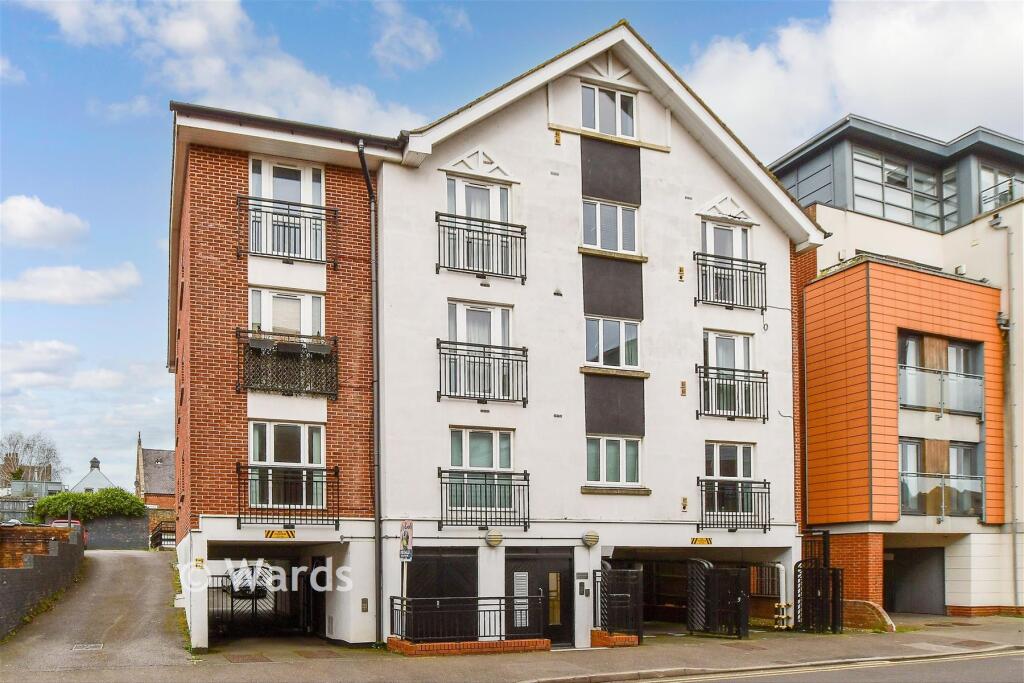 Main image of property: Lyons Crescent, Tonbridge, Kent