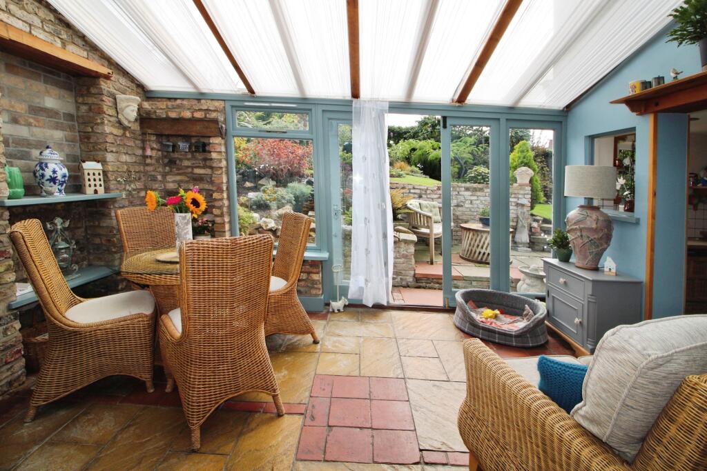 House in South Ferriby, North Lincolnshire - View 4
