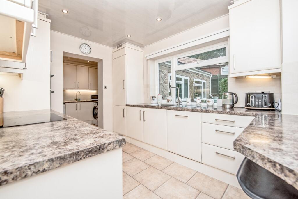 House in Bradford, West Yorkshire - View 4