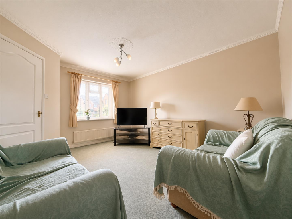 House in Oadby and Wigston, Leicestershire - View 3