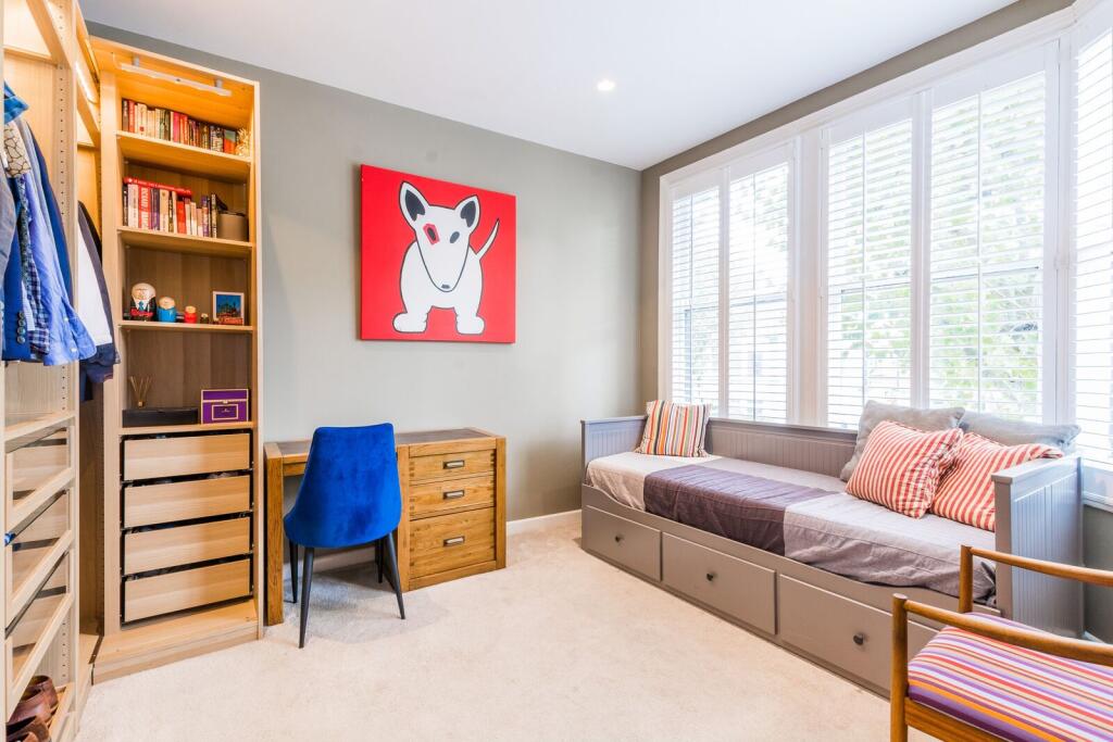 House in London, Upton Park - View 5
