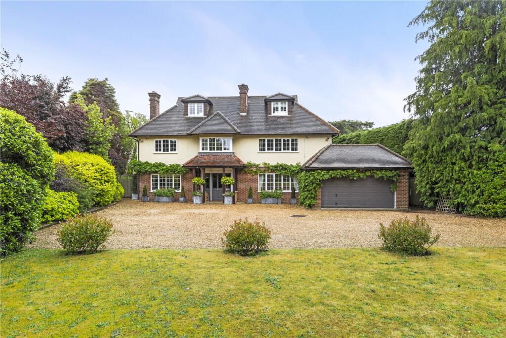 Main image of property: Blighton Lane, The Sands, Farnham, Surrey, GU10