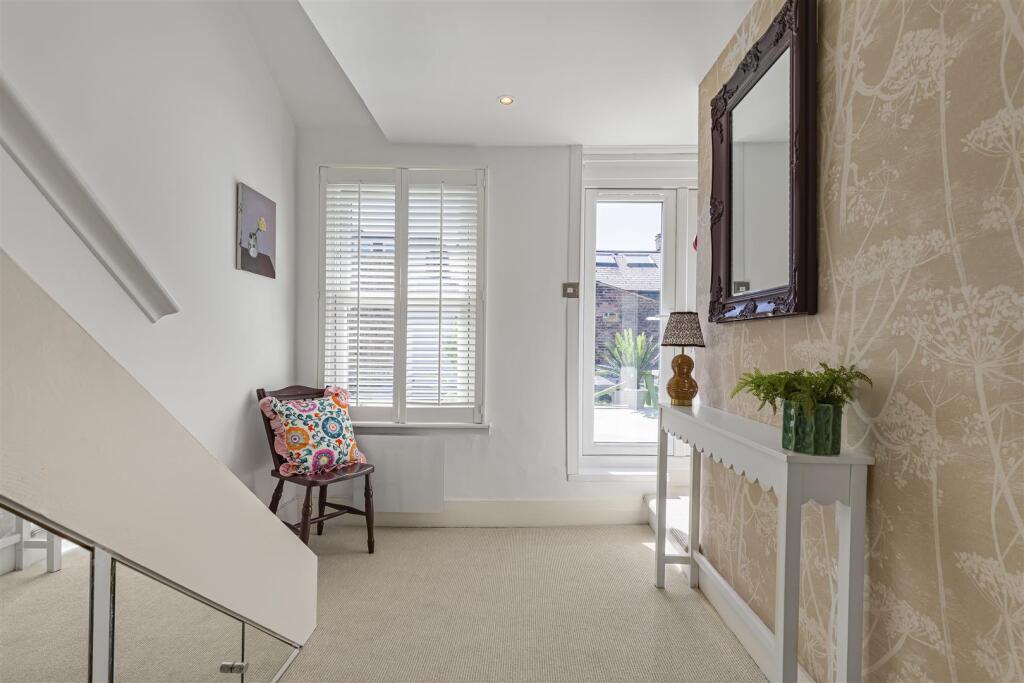 House in London - More