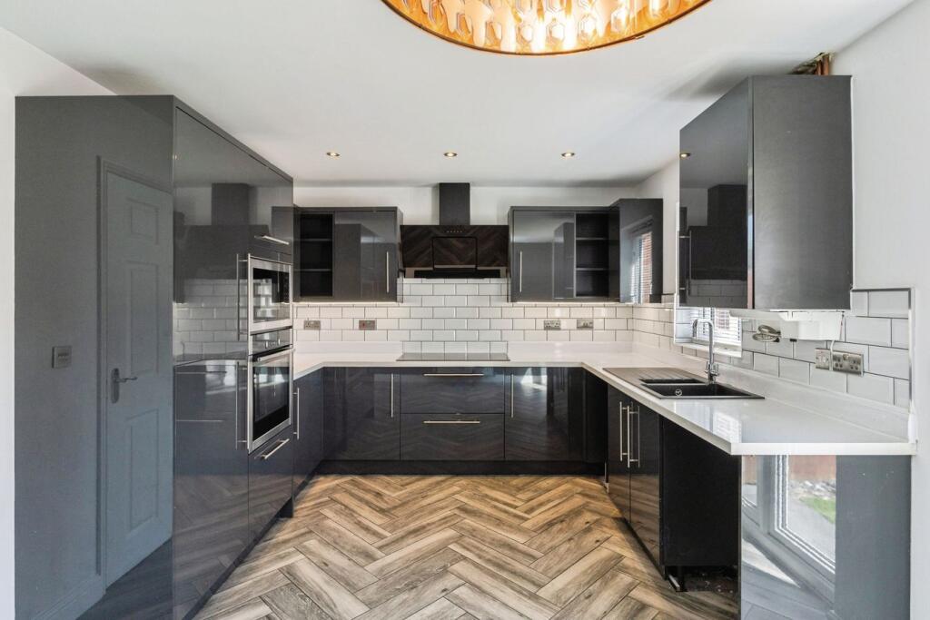 House in Wigan - View 3