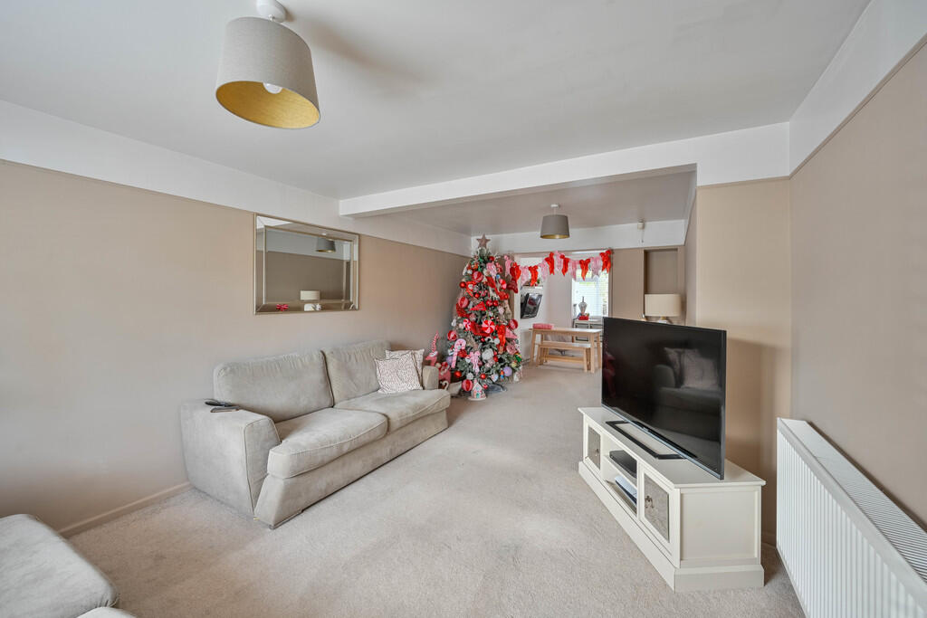 House in Wolverhampton, West Midlands - View 4