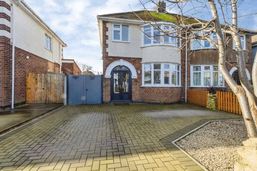 Main image of property: Western Crescent, Lincoln, Lincolnshire, LN6