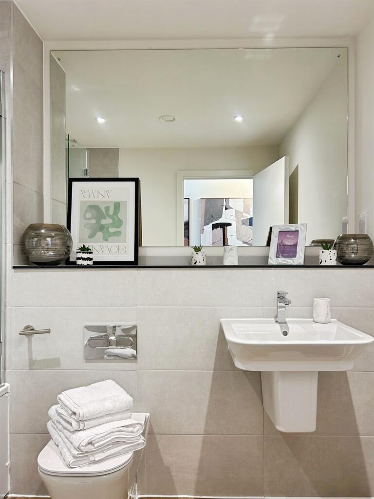 Apartment in Birmingham, Chinese Quarter, Digbeth - View 5