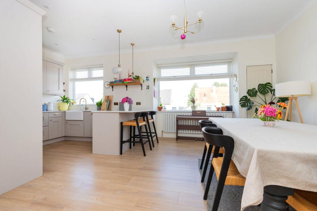 House in Clarkston, Mansefield, Carolside - View 5