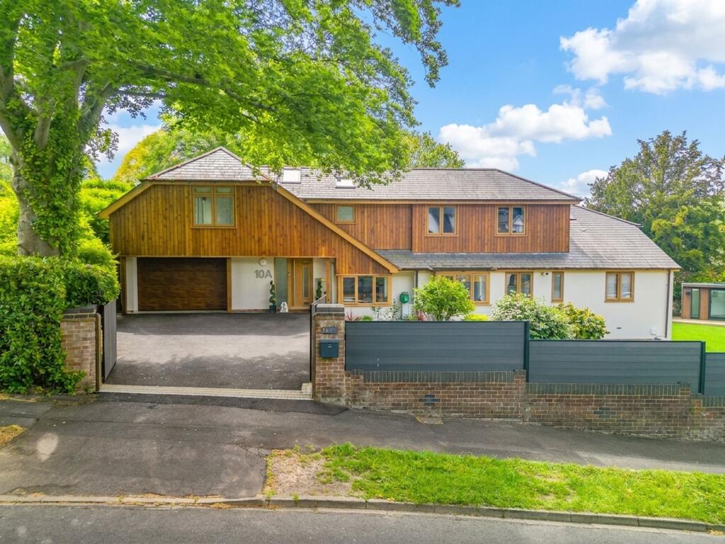 Main image of property: Coultas Road, Hiltingbury, SO53