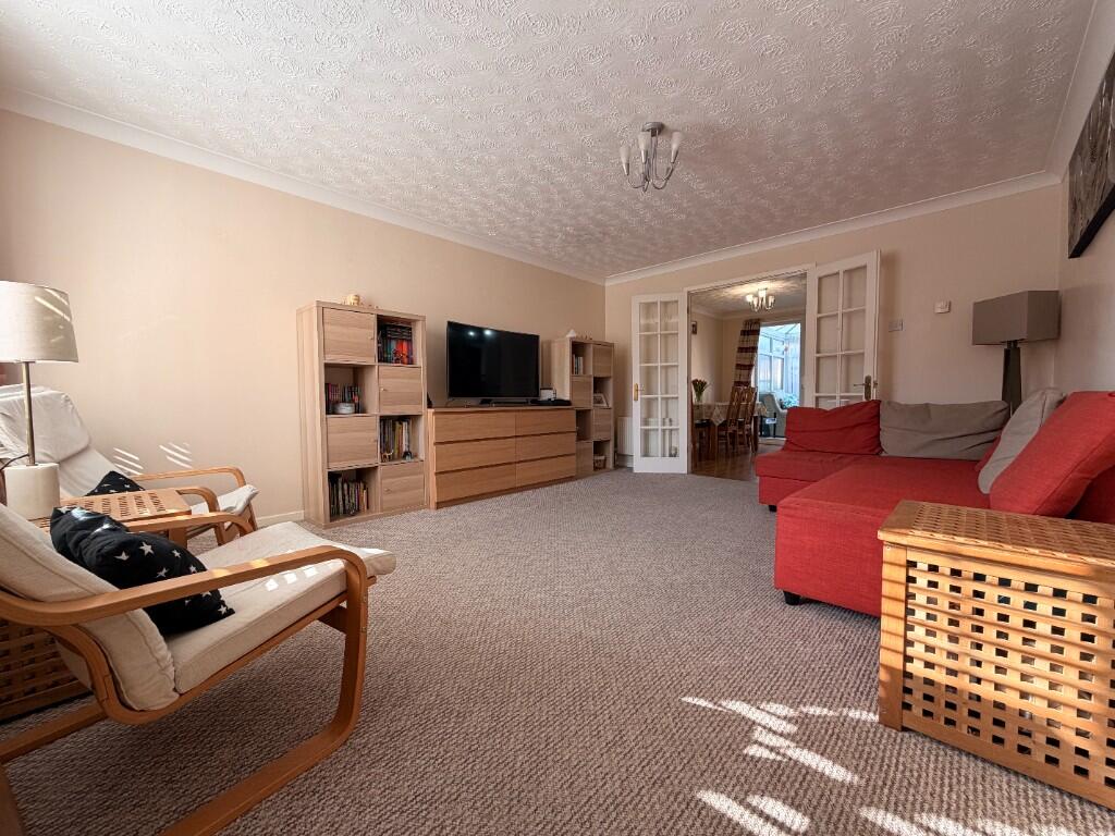Cherry Tree Close, Halstead, Essex, CO9 2UA photo 5