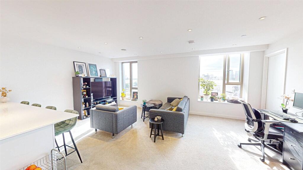Apartment in Salford, Blackfriars, Ordsall - More
