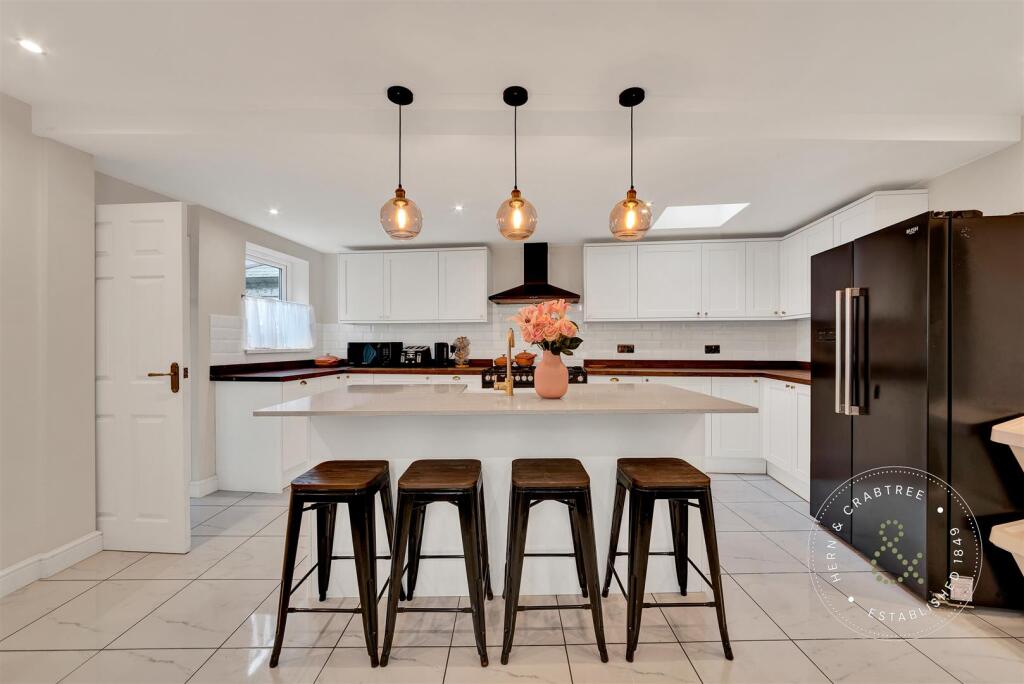 Main image of property: Paget Street, Cardiff