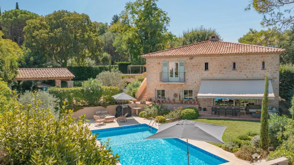 Main image of property: Provence-Alps-Cote d`Azur, Alpes-Maritimes, Mougins