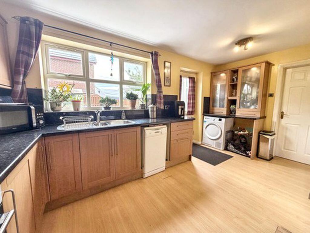 House in Newcastle upon Tyne - View 4