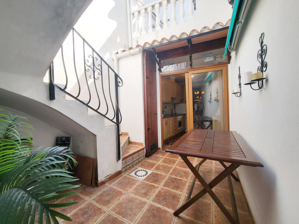 Main image of property: Valencia, Valencia, Piles