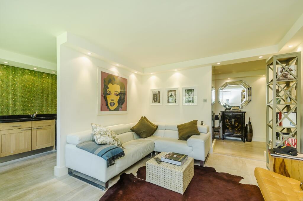 Main image of property: Elm Park Gardens London SW10